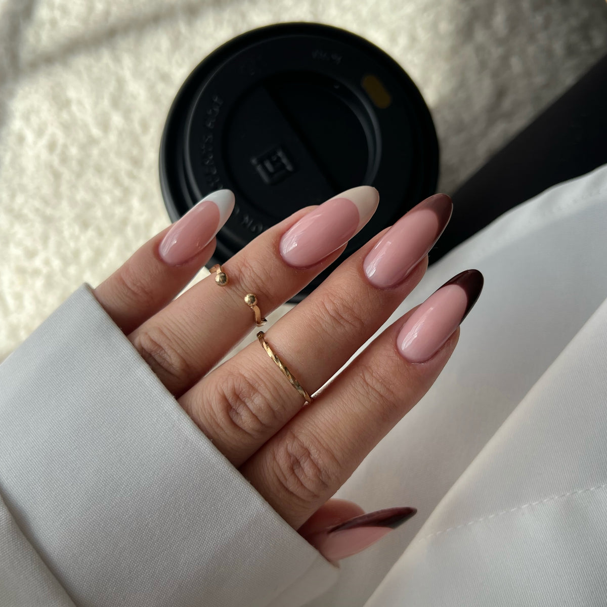 EXTRA WHITE