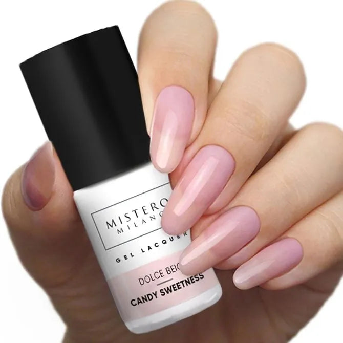 Roze gellak - Candy sweetness - Voorbeeld op nagels - Mistero Milano