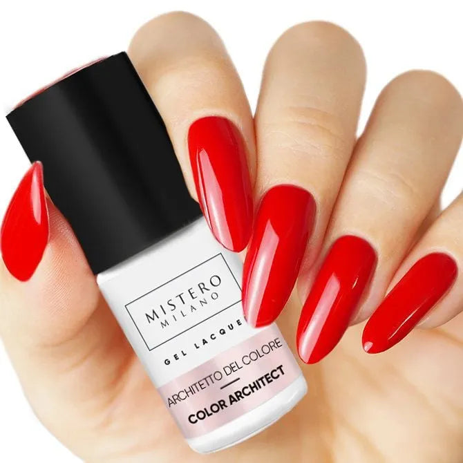 Intens rode gellak - Color architect - Voorbeeld op nagels