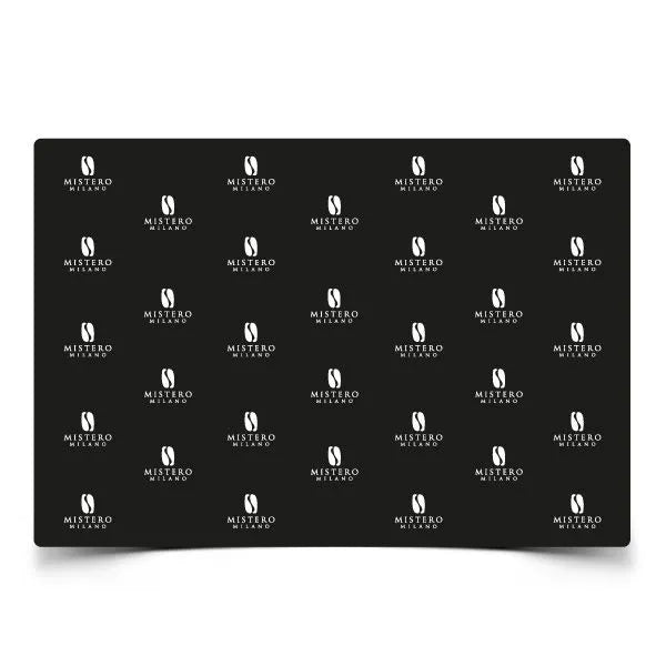 Selfie mat Mistero Milano.