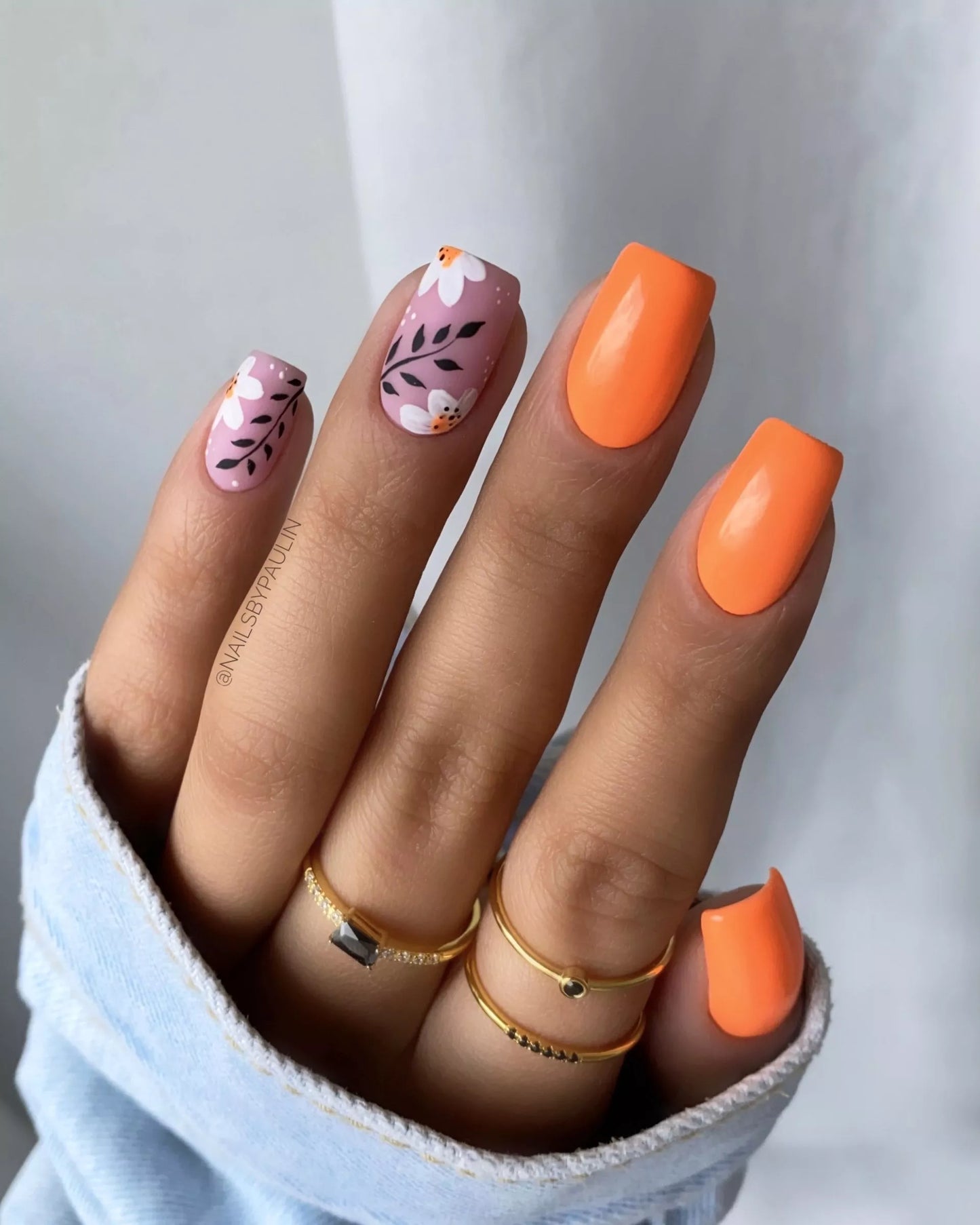 TANNED PEACH