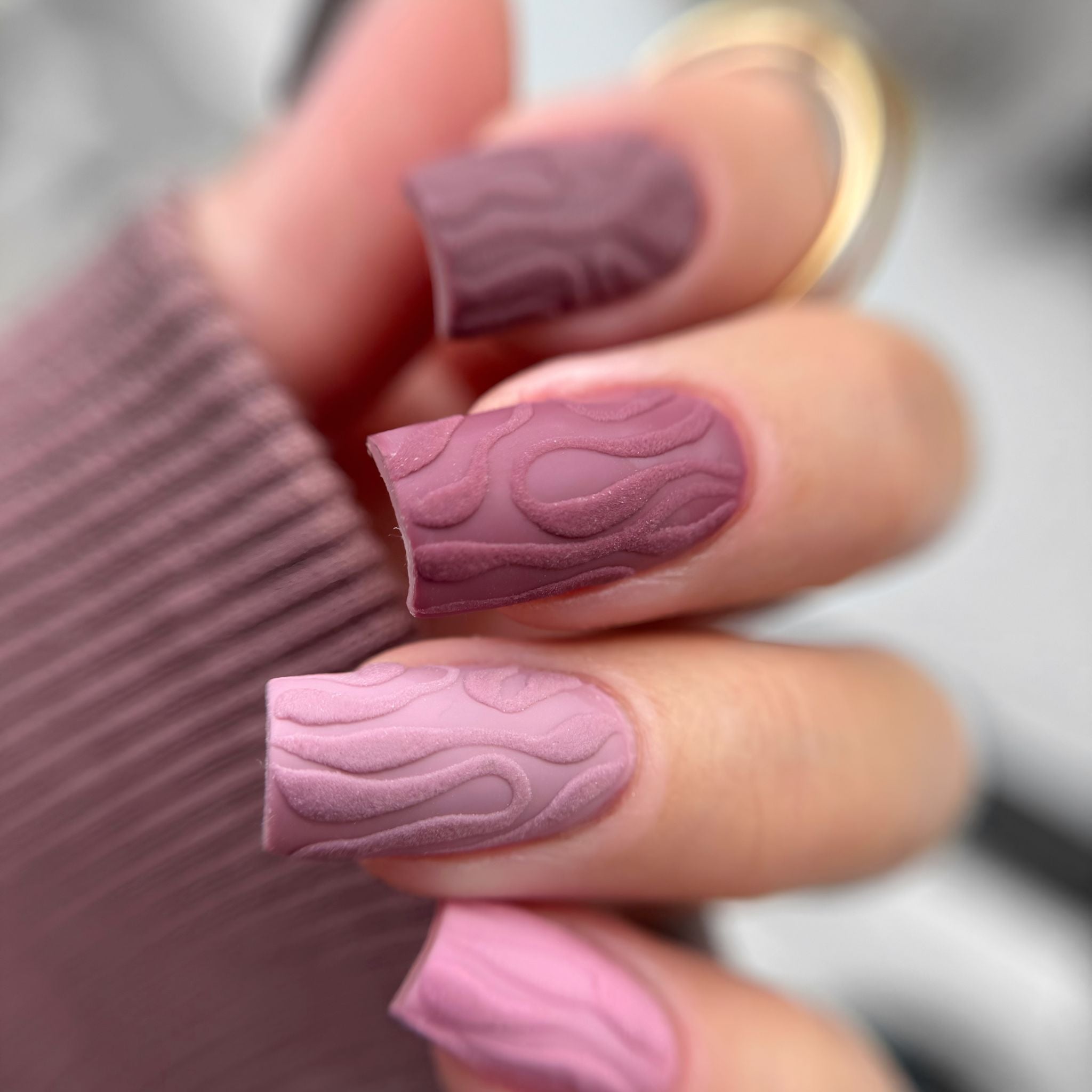 Matte Violet Lines