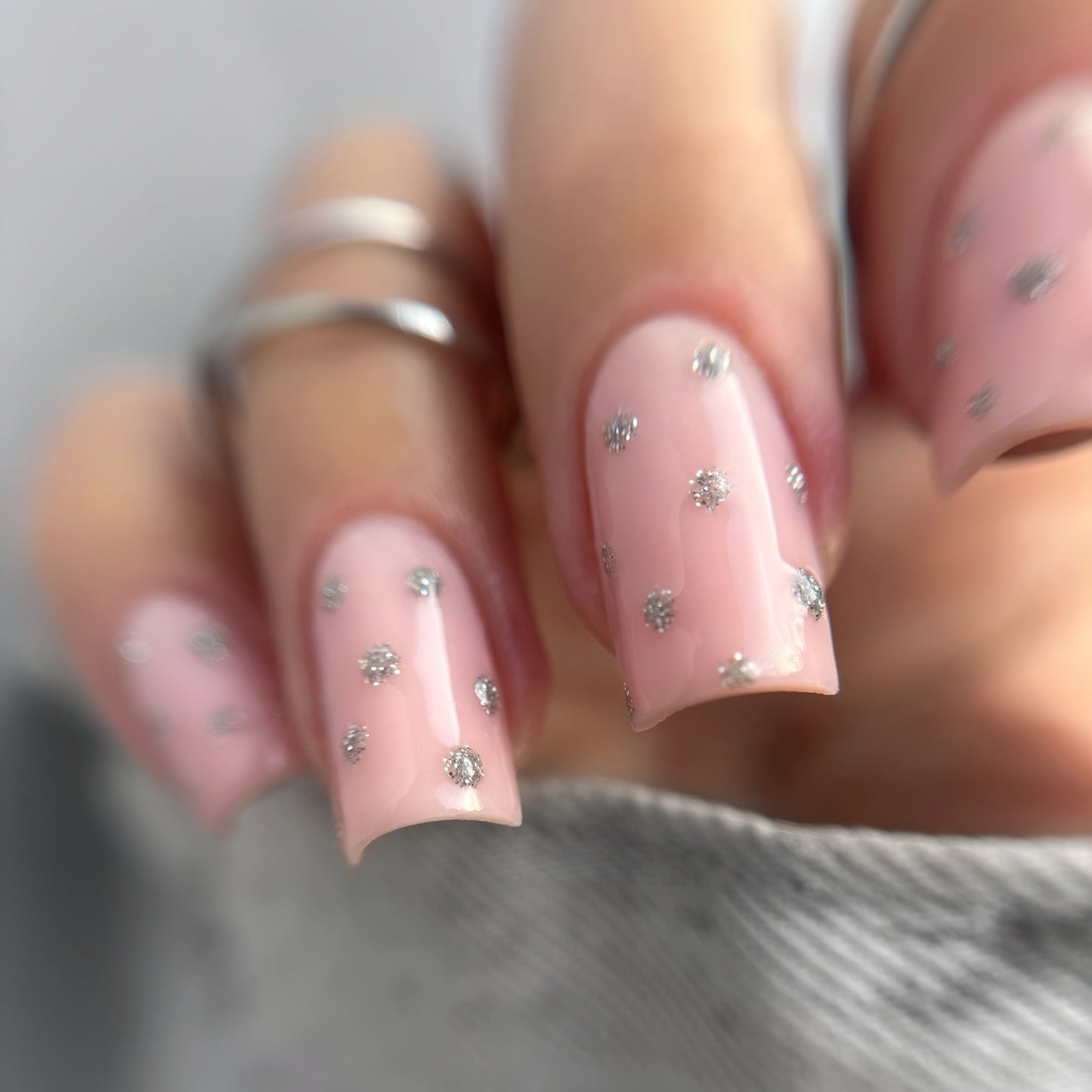 Silver Dotty in Pink