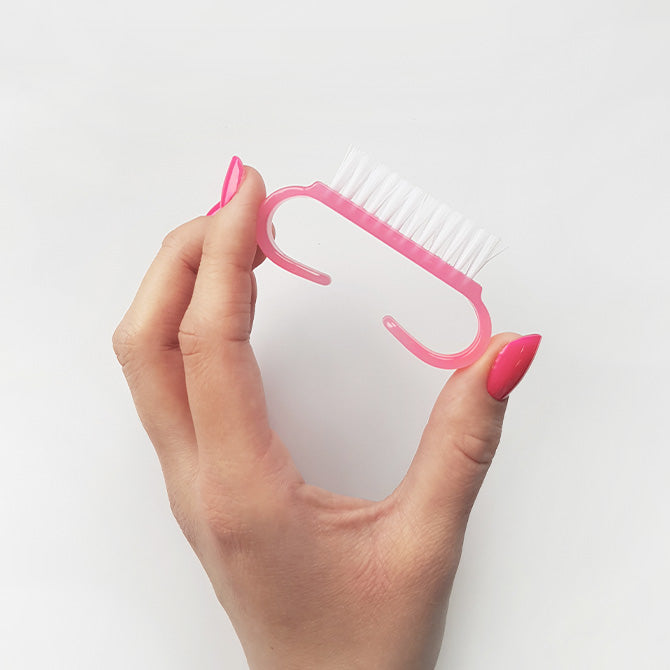 Mini nail brush