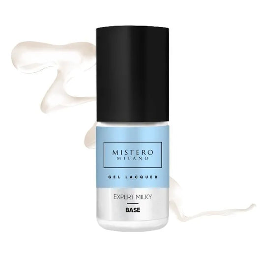 Base coat voor gel nagellak met melkachtig witte kleur