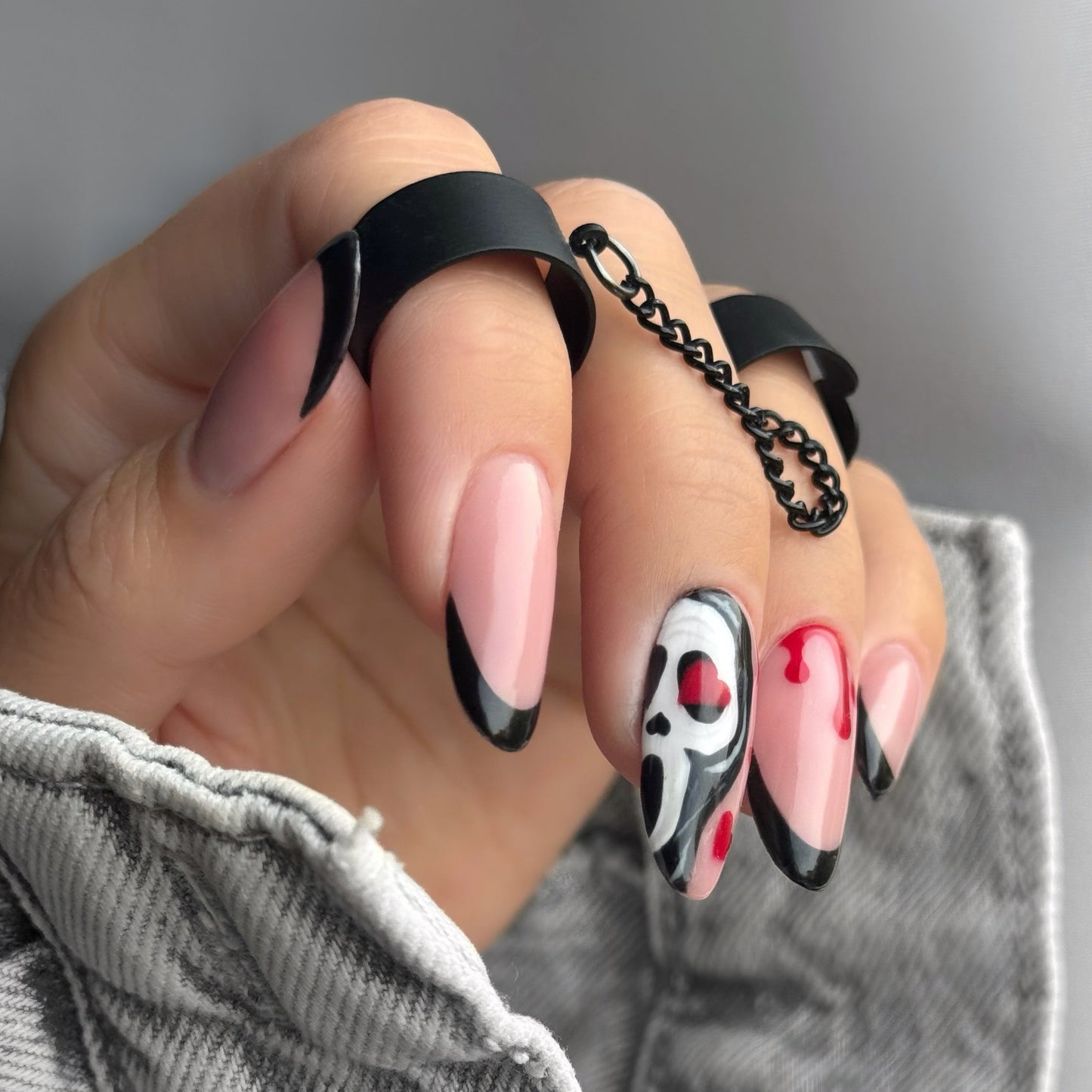 Ghostly Red