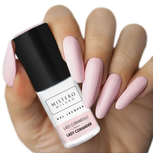 Poeder roze gellak voorbeeld nagels.