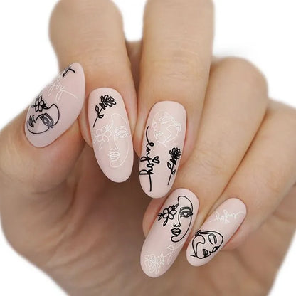 Nail art stickers - Romance - Voorbeeld op nagels