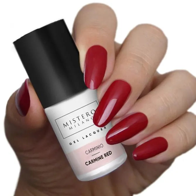 mistero milano - gellak - gelpolish - rood - 9404 - Voorbeeld op nagels