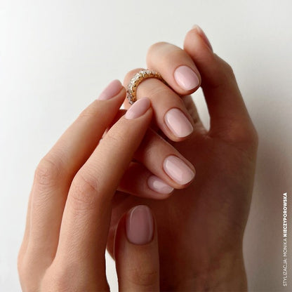 UNDRESS ME base coat cover light pink