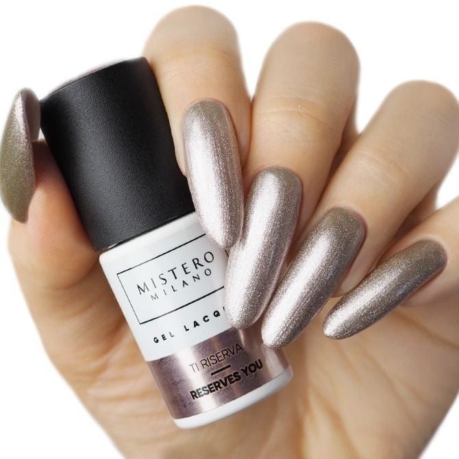 Gouden cat eye gellakop nagels - Reserves you - Mistero Milano