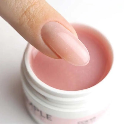 Simple shape builder gel - Cold sparkle - Voorbeeld op nagel